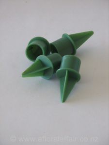 Oasis Green Sgl Candle Holders