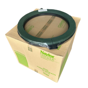 Wreath 55cm Naylor BASE Jumbo