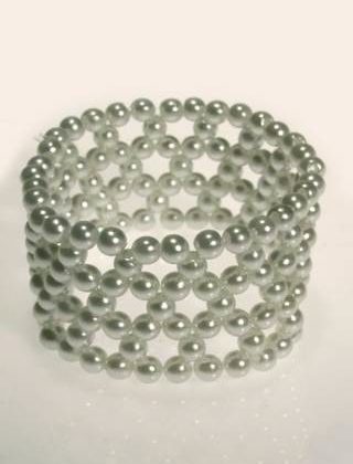 Pattern Pearl Corsage Bracelet